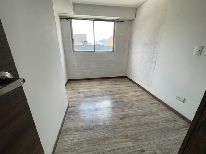 Apartamento de 2 alcobas en venta en Aves Maria, Sabaneta, 59 m² · foto 9 de 14