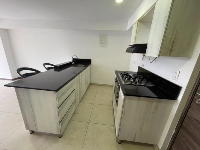 Apartamento de 2 alcobas en venta en Aves Maria, Sabaneta, 59 m² · foto 6 de 14