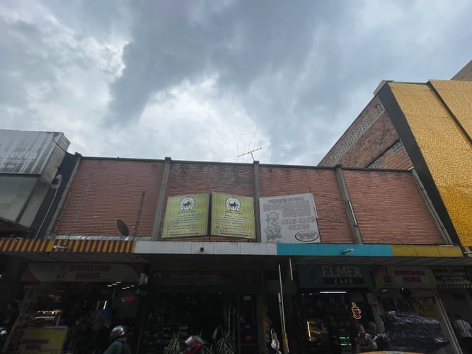 Local en venta en La Candelaria, Medellín, 560 m² · foto 5 de 9