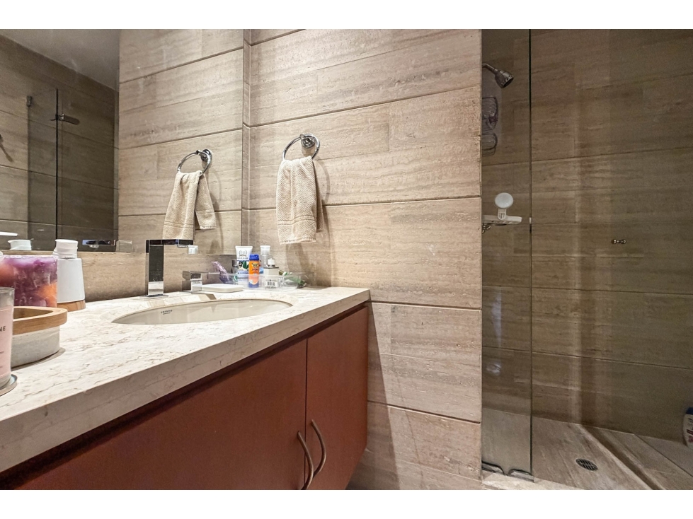 Apartamento en venta en Chico Norte, Bogotá · foto 19 de 24