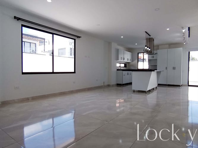 Casa de 3 alcobas en venta en El Porvenir, Rionegro, 300 m² · foto 7 de 21