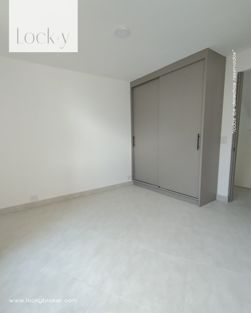 Casa de 4 alcobas en venta en Los Balsos, Medellín, 330 m² · foto 8 de 17