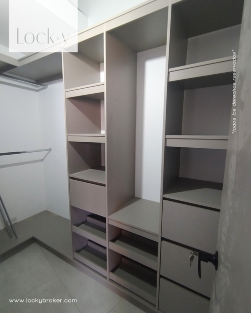Casa de 4 alcobas en venta en Los Balsos, Medellín, 330 m² · foto 14 de 17