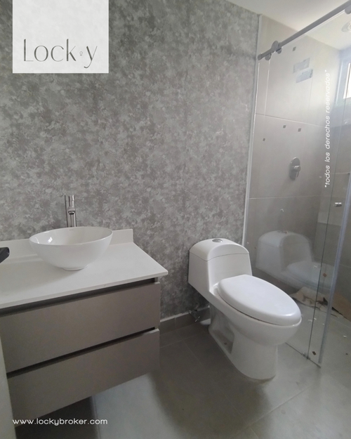 Casa de 4 alcobas en venta en Los Balsos, Medellín, 330 m² · foto 15 de 17