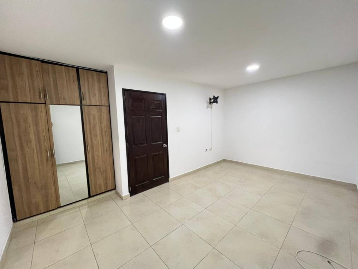 Apartaestudio en arriendo en Sector Galeria Central, Pereira · foto 5 de 9