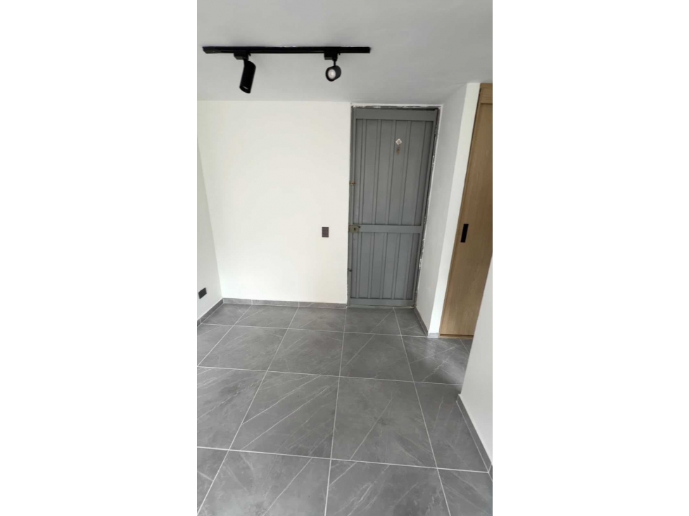 Apartamento en venta en San Cristobal, Medellín · foto 3 de 10
