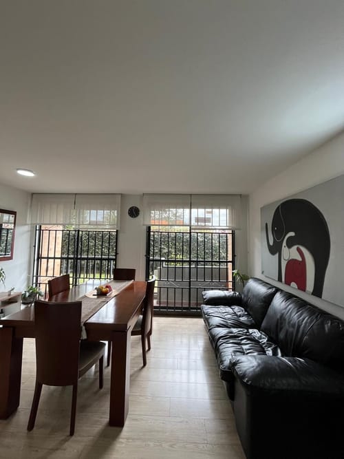 Apartamento de 3 alcobas en venta en El Hato, Funza, 63 m² · foto 2 de 16