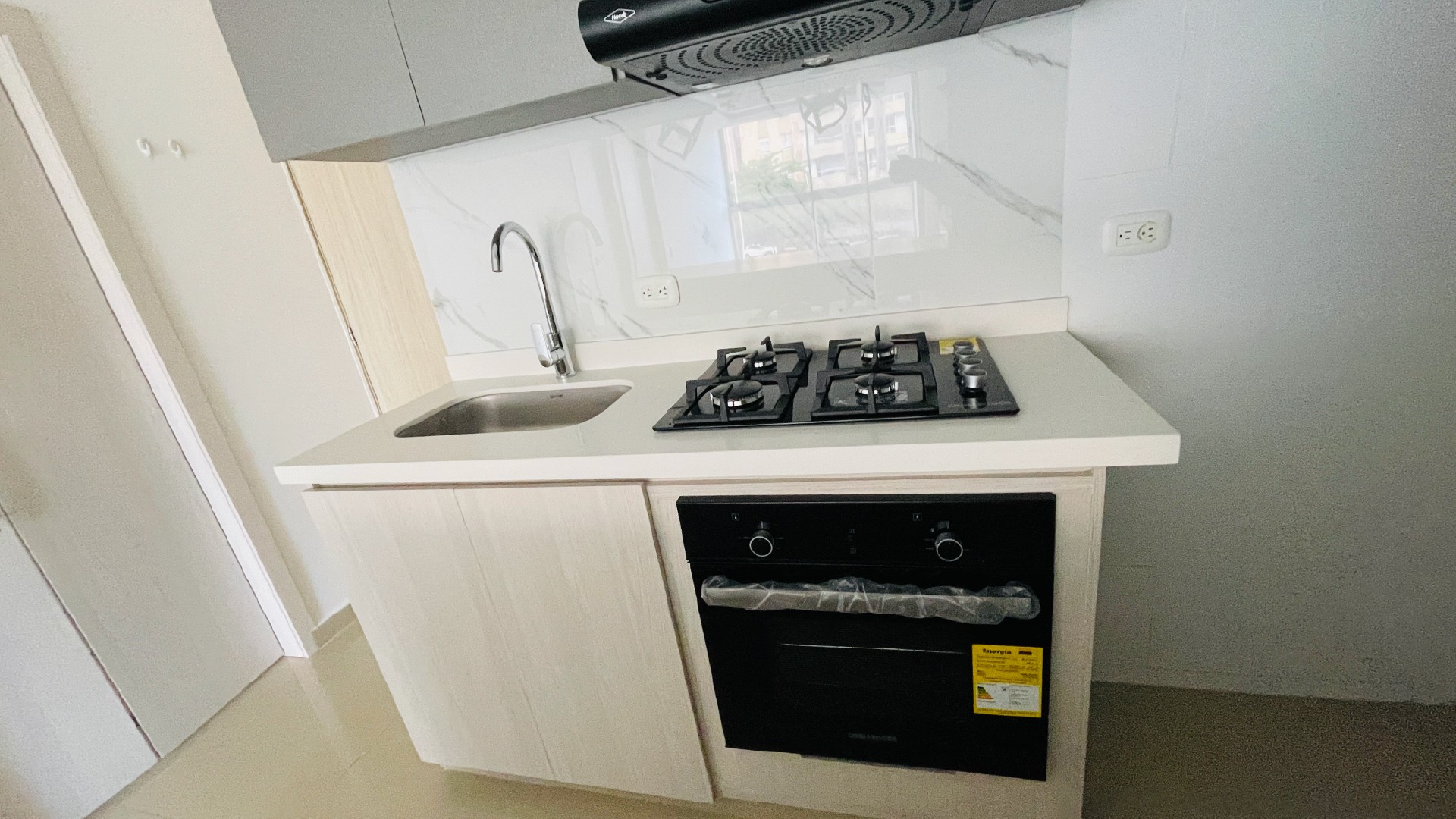 Apartamento en arriendo en Miramar, Barranquilla · foto 10 de 24