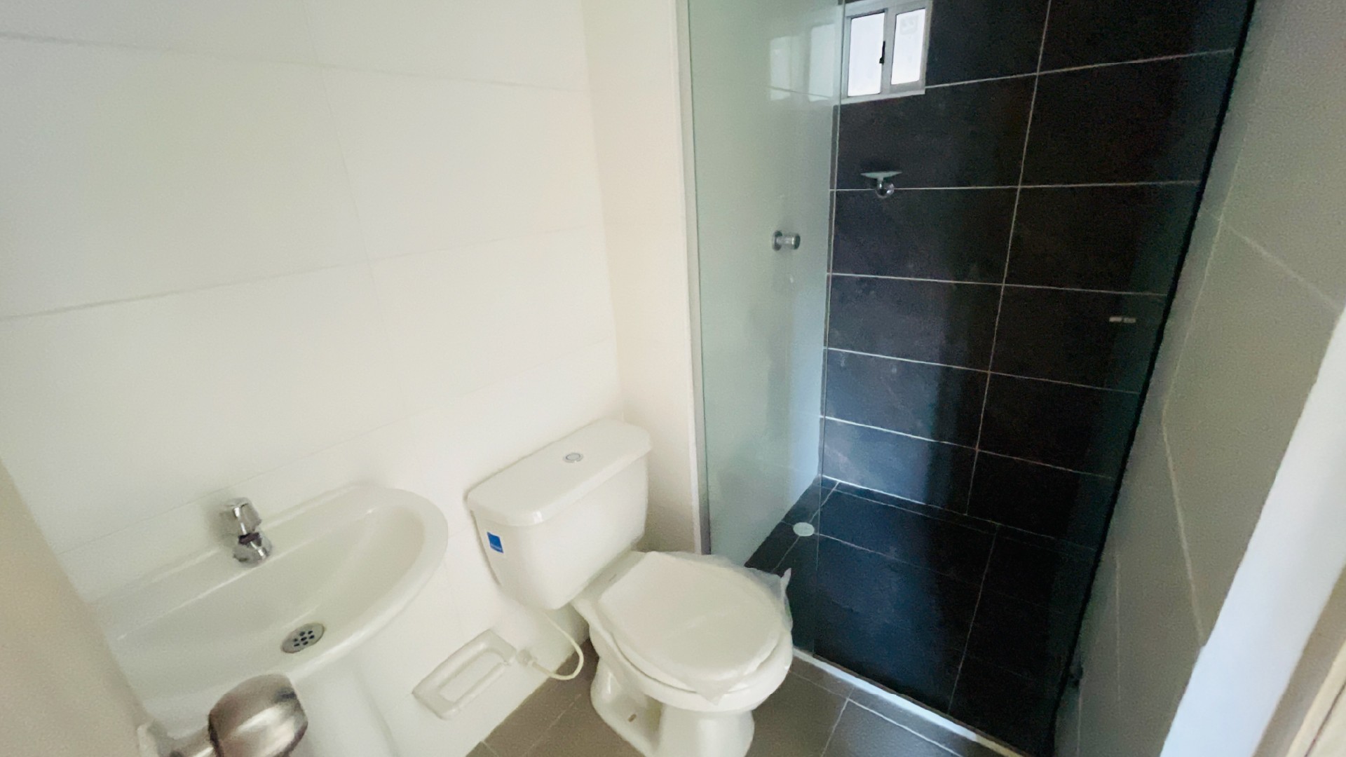 Apartamento en arriendo en Miramar, Barranquilla · foto 21 de 24