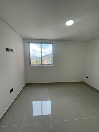 2BR Apartment in Toledo (70 m²) - 2