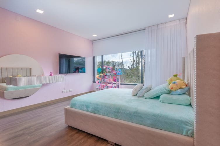Casa de 5 alcobas en venta en Vía Las Palmas, Envigado, 492 m² · foto 10 de 15