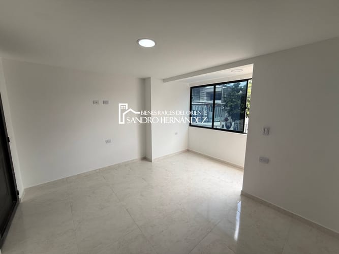 Apartamento de 4 alcobas en venta en Villabel, Floridablanca, 96 m² · foto 4 de 18