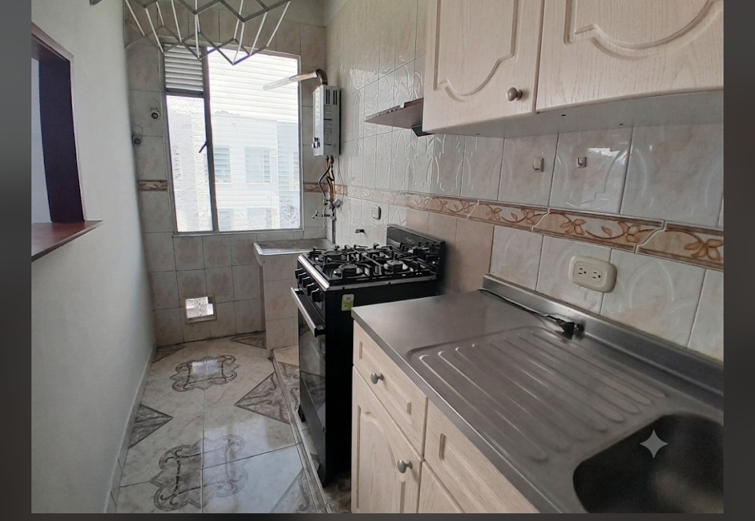 Apartamento en venta en Villa Alsacia, Bogotá · foto 2 de 9