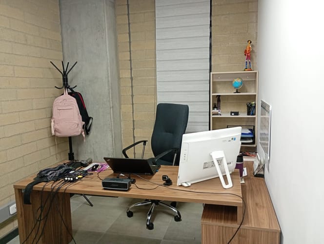 Oficina en arriendo en Cristo Rey, Medellín, 55 m² · foto 5 de 7
