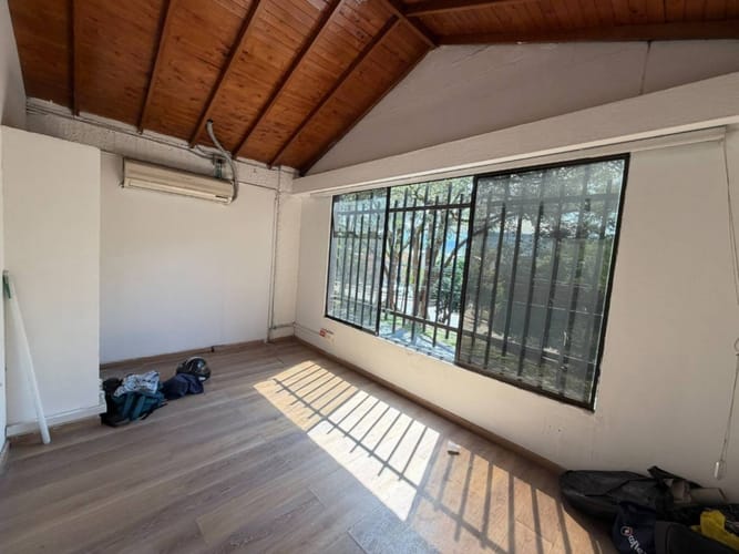 Bodega en arriendo en Manila, Medellín, 150 m² · foto 5 de 8