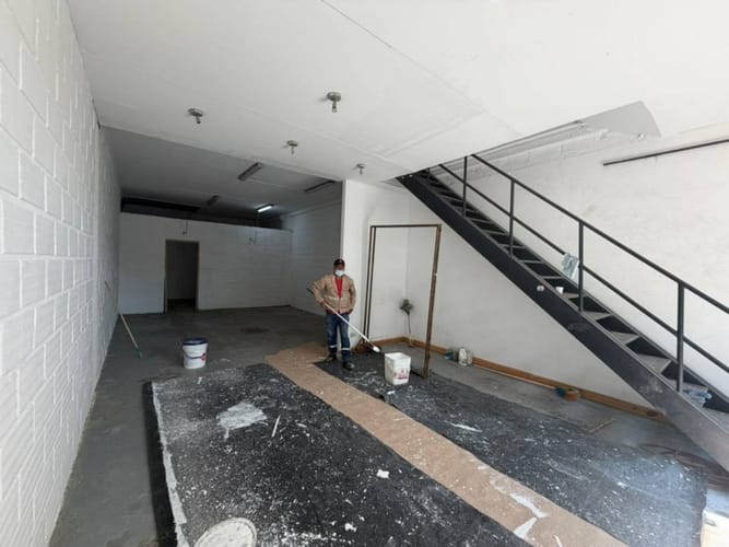 Bodega en arriendo en Manila, Medellín, 150 m² · foto 8 de 8