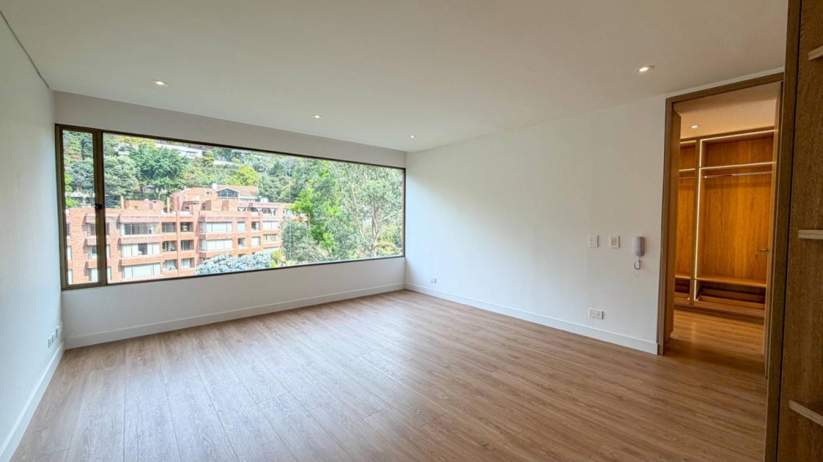 Apartamento en venta en Gratamira, Bogotá · foto 12 de 24