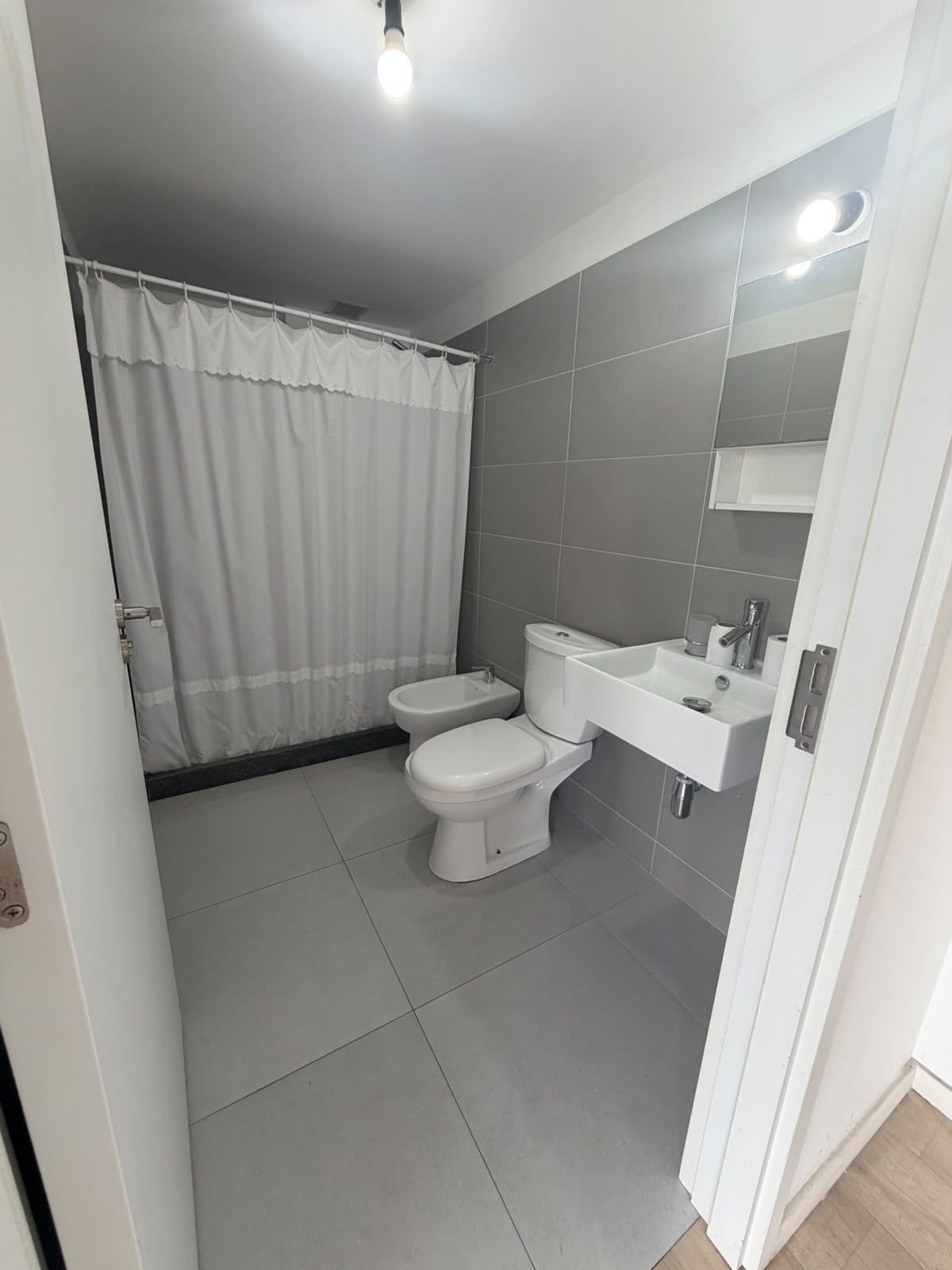 APARTAMENTO EN ALQUILER DE 1 DORMITORIO EN MONTEVIDEO LA AGUADA · Foto 10