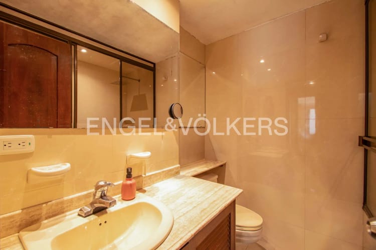 Apartamento de 4 alcobas en venta en Chico, Bogotá, 164 m² · foto 18 de 18