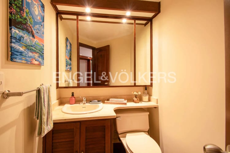 Apartamento de 4 alcobas en venta en Chico, Bogotá, 164 m² · foto 8 de 18