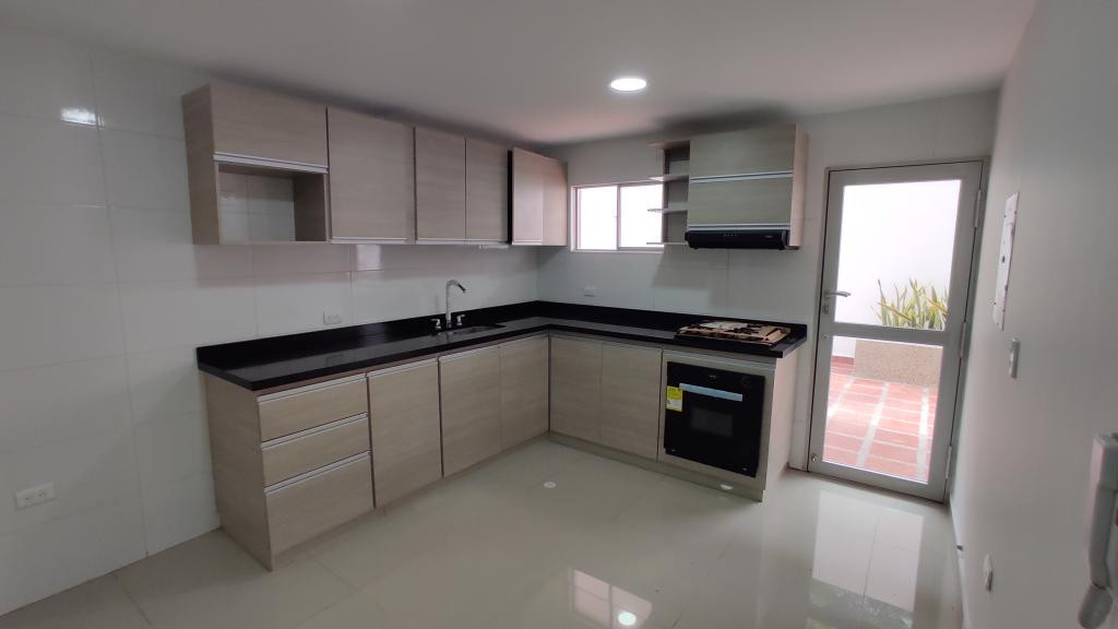 Apartamento en arriendo en Ciudad Jardin, Barranquilla · foto 7 de 24