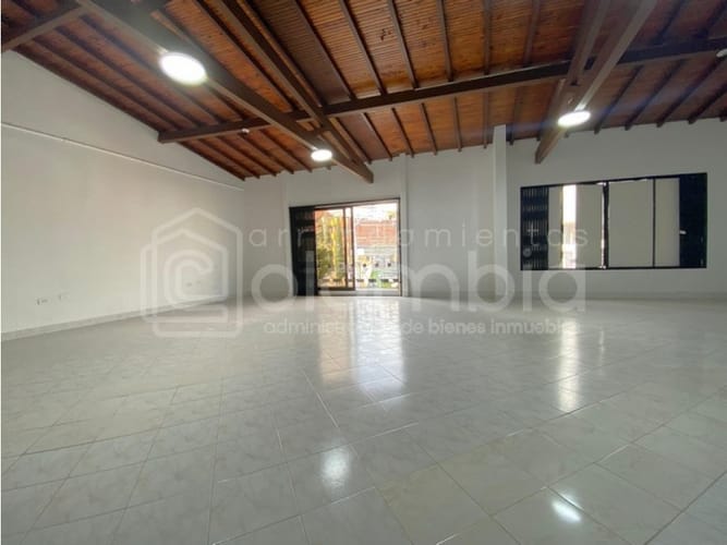 Casa en venta en La Magnolia, Envigado, 186 m² · foto 2 de 14