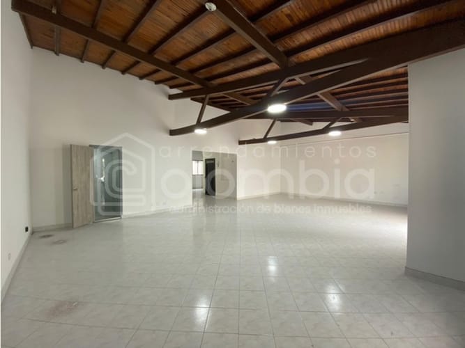 Casa en venta en La Magnolia, Envigado, 186 m² · foto 3 de 14