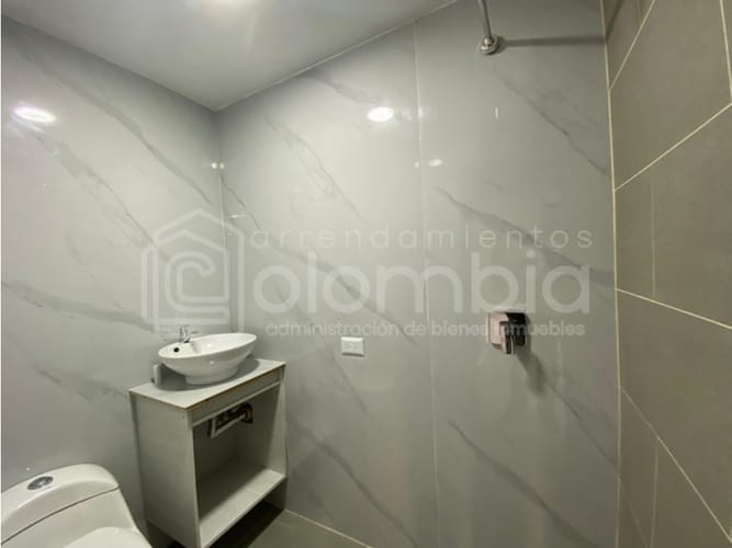 Casa en venta en La Magnolia, Envigado, 186 m² · foto 13 de 14
