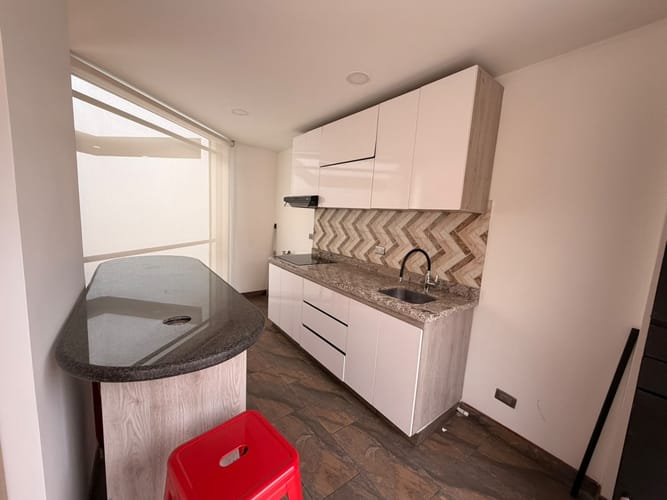 Apartaestudio en venta en Santa Barbara, Bogotá, 55 m² · foto 8 de 16