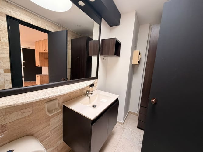 Apartaestudio en venta en Santa Barbara, Bogotá, 55 m² · foto 14 de 16