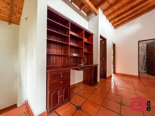 Finca en arriendo en Zuñiga, Medellín, 280 m² · foto 13 de 24