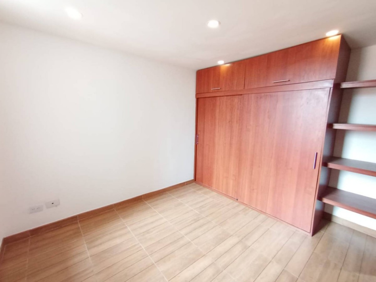 Apartamento en venta en Tierra Buena, Bogotá · foto 5 de 10