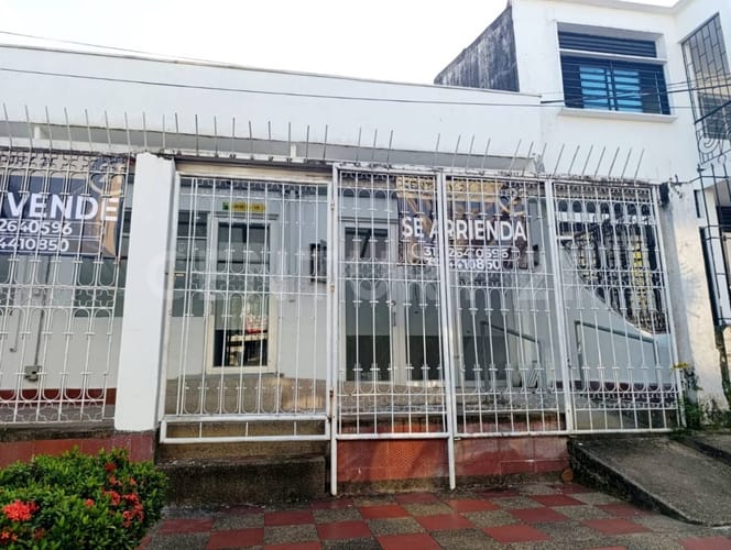 Casa de 8 alcobas en venta en Barzal Bajo Sur, Villavicencio, 250 m² · foto 18 de 18