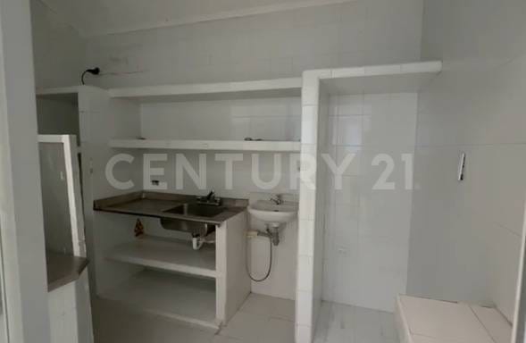 Casa de 8 alcobas en venta en Barzal Bajo Sur, Villavicencio, 250 m² · foto 11 de 18