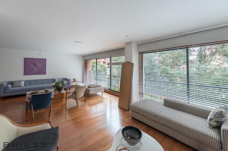Apartamento en venta en Los Rosales, Bogotá · foto 2 de 17