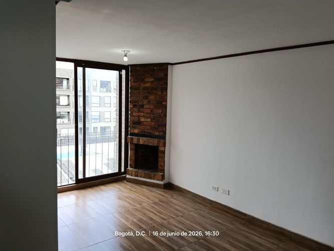 Apartamento de 3 alcobas en venta en Andes Norte, Bogotá, 66 m² · foto 2 de 14