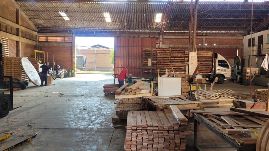 Bodega en arriendo en Las Delicias, Cali, 2700 m² · foto 4 de 21