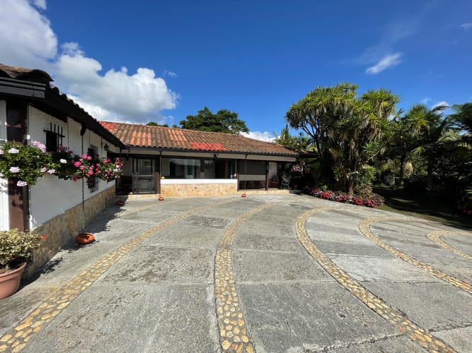 Finca en venta en Camargo, El Carmen de Viboral, 21600 m² · foto 2 de 24