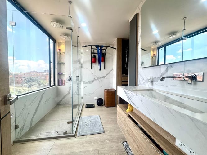 Apartamento de 2 alcobas en venta en Multicentro, Bogotá, 139 m² · foto 10 de 21