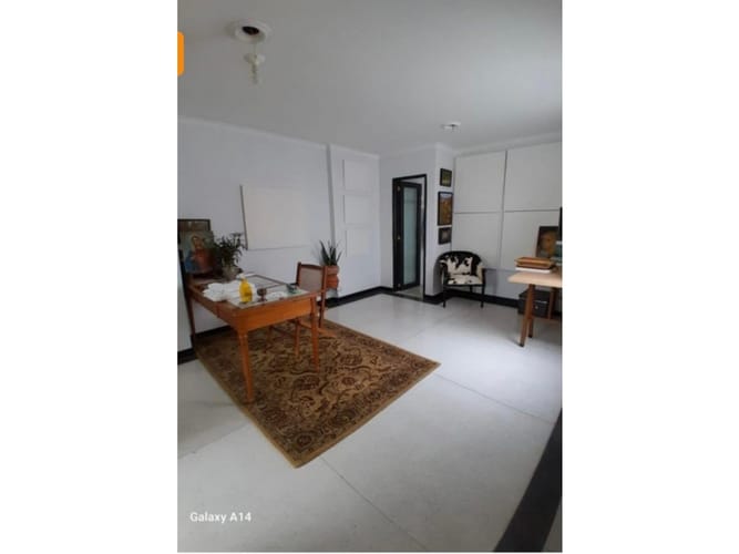 Apartamento de 6 alcobas en venta en Laureles, Medellín, 320 m² · foto 10 de 17