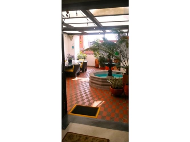 Apartamento de 6 alcobas en venta en Laureles, Medellín, 320 m² · foto 15 de 17