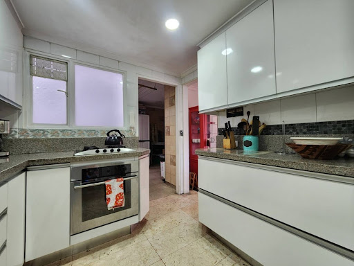Apartamento en venta en Los Rosales, Bogotá · foto 8 de 19