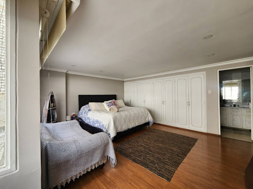 Apartamento en venta en Los Rosales, Bogotá · foto 14 de 19