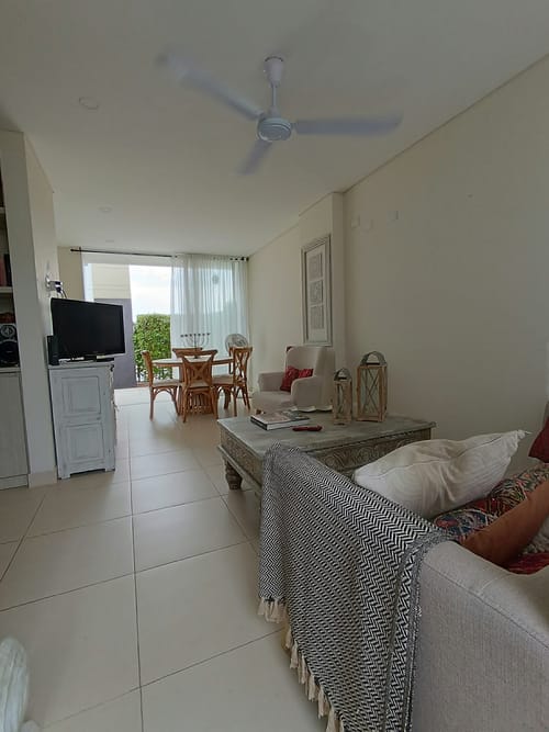 Casa de 3 alcobas en venta en Ricaurte, 98 m² · foto 9 de 10