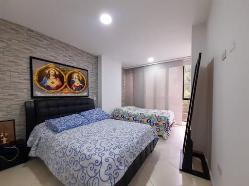 Apartamento de 3 alcobas en venta en Las Antillas, Envigado, 96 m² · foto 3 de 12