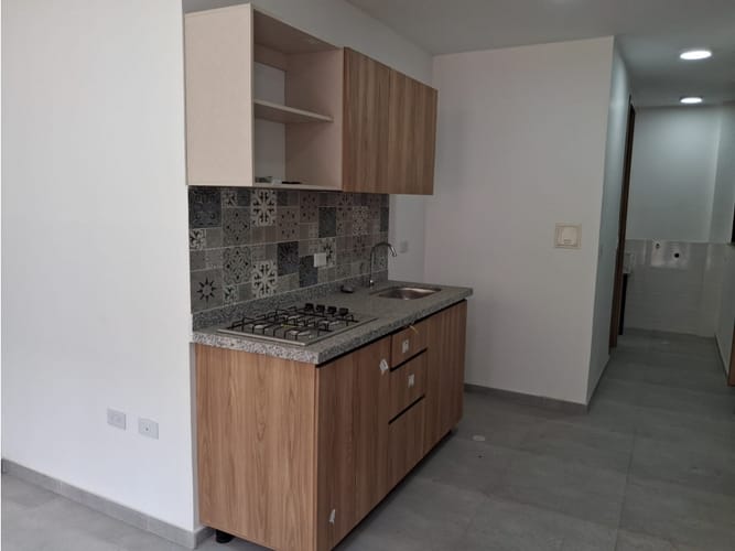 Apartamento de 2 alcobas en venta en Puerto Madero, Girón, 43 m² · foto 4 de 22