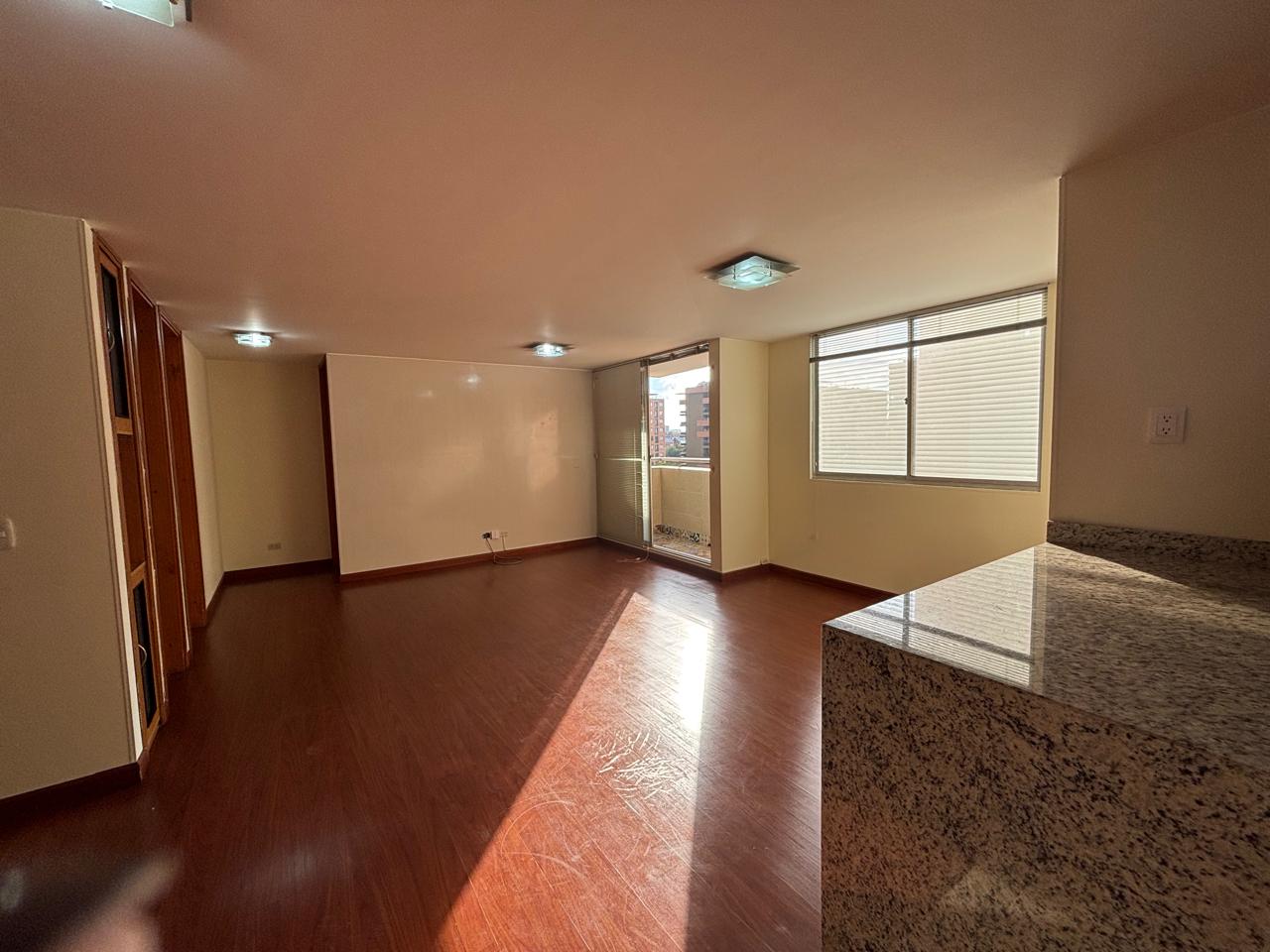 Apartamento en venta en Bosques Del Marques, Bogotá · foto 2 de 12