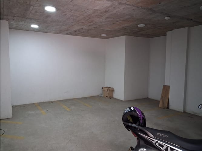 Apartamento de 2 alcobas en venta en Puerto Madero, Girón, 43 m² · foto 21 de 22