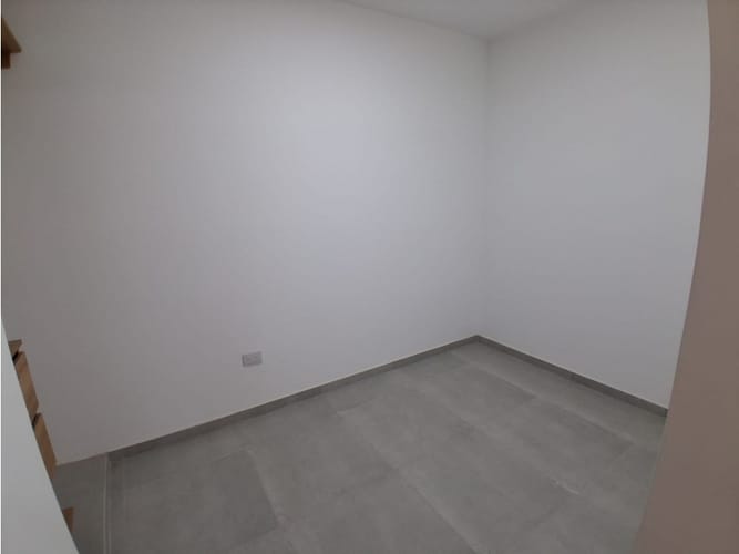 Apartamento de 2 alcobas en venta en Puerto Madero, Girón, 43 m² · foto 16 de 24