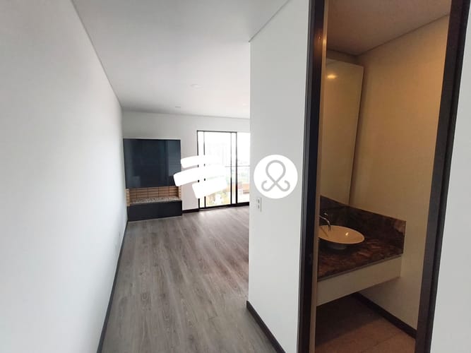 Apartamento en venta en Lagos De Cordoba, Bogotá · foto 5 de 24